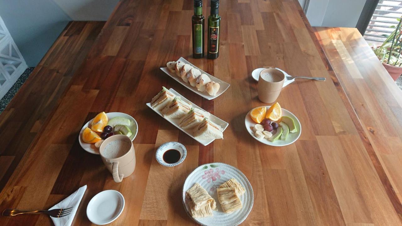 Ripoll'Es Homestay Chishang Buitenkant foto
